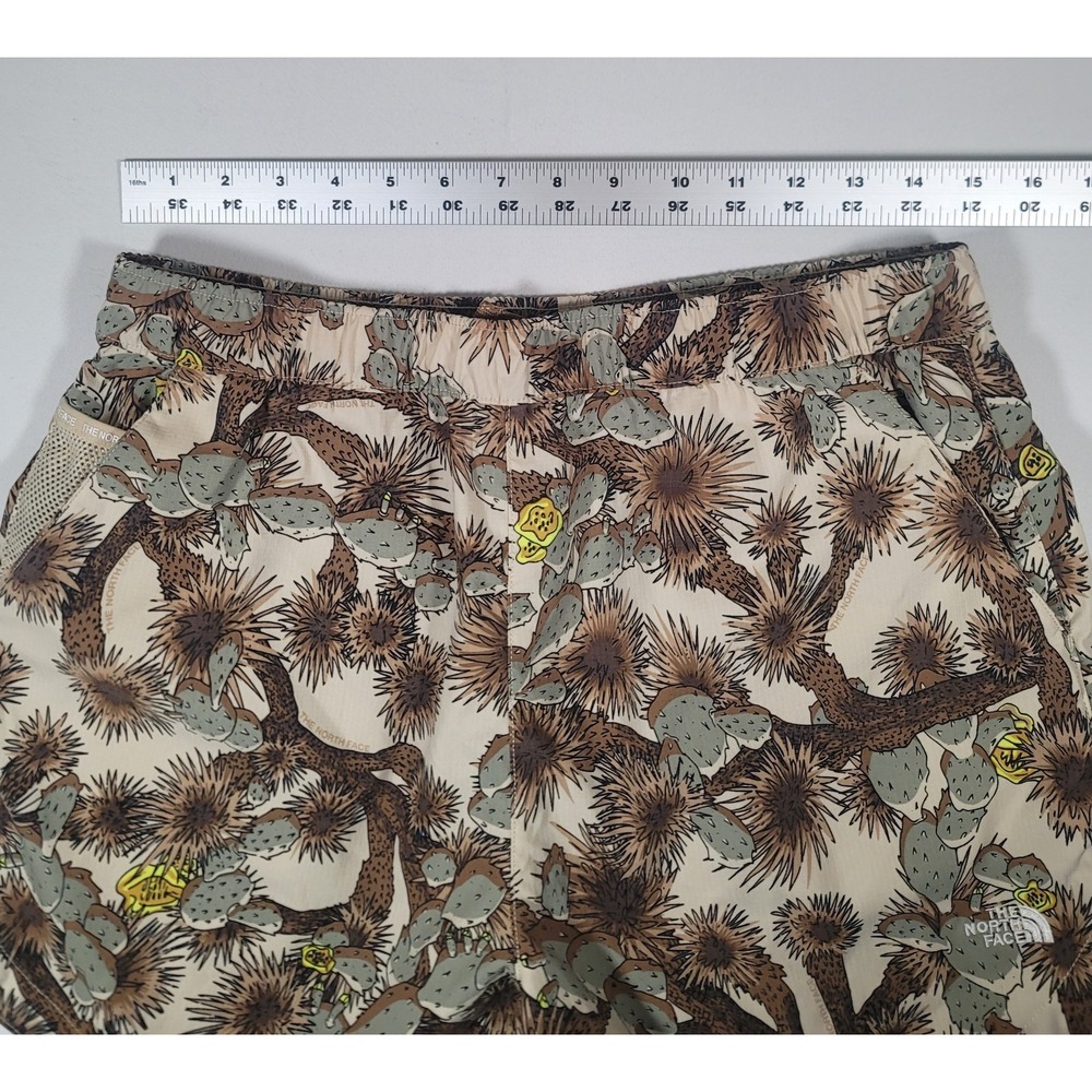 The North Face Women's Desert Cactus Print Hiking Trail Shorts Size Large - Picture 11 of 12